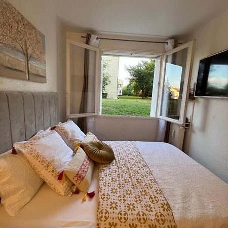 Studio Situe A 5 Min Du Chateau De Versailles Et Stationnement Gratuit Eksteriør bilde